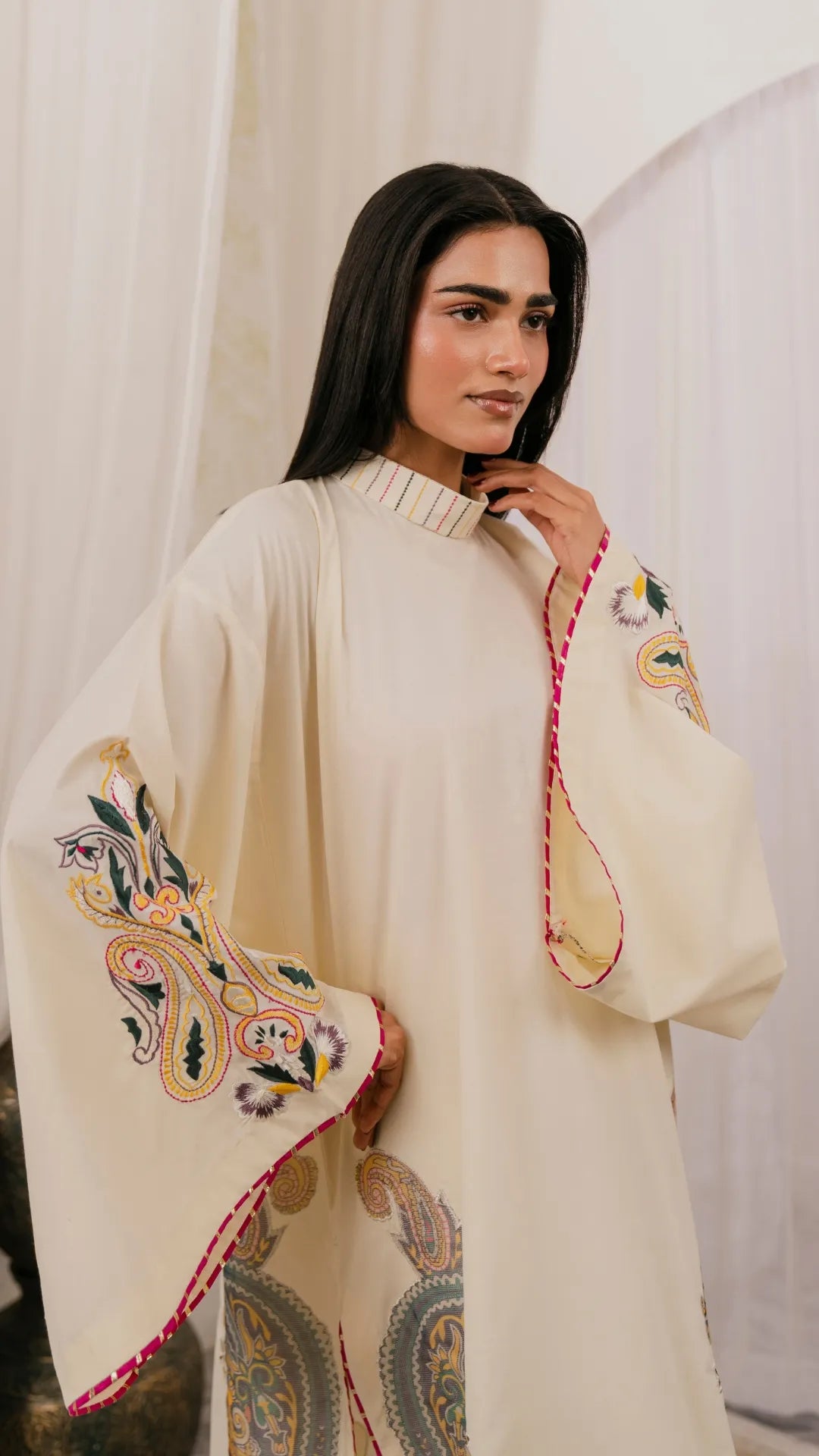 Ivory Sultanah festive formal outfit styled with matching dupatta, Rubina Irfan Eid-e-Nazakat collection