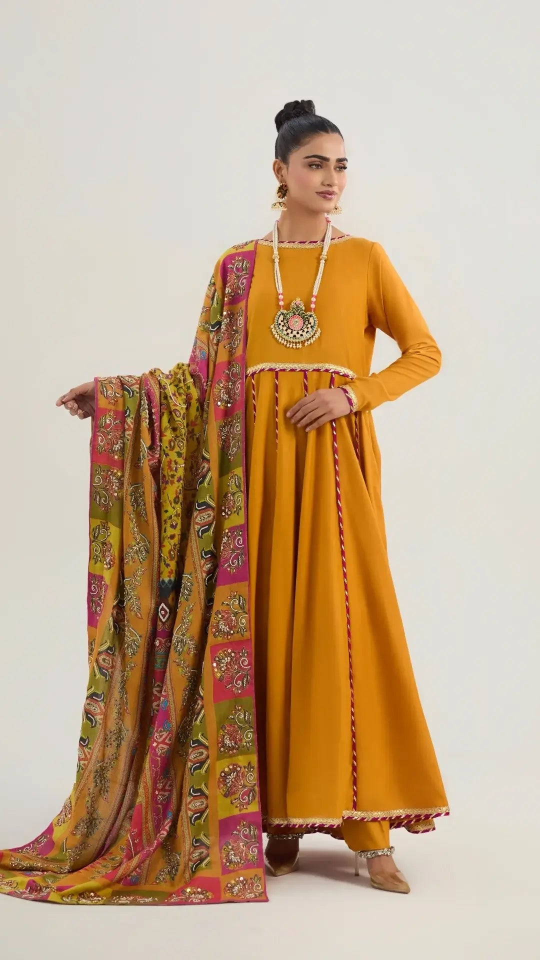Sunlit Zehra