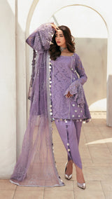 Close-up of embroidery detail on the Alba outfit, Rubina Irfan Opulence collection