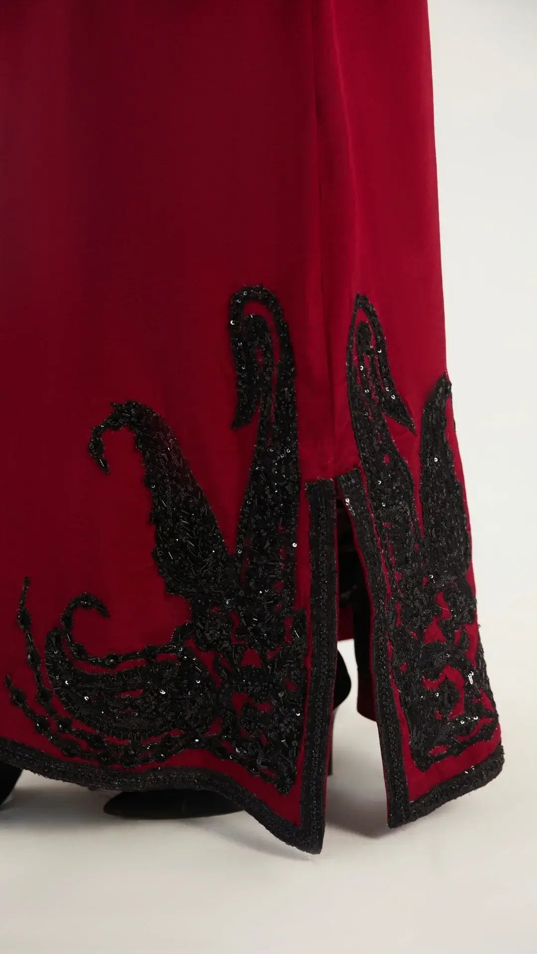 Ruby Noir