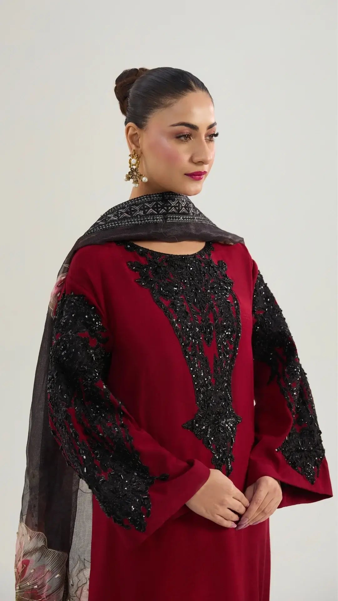 Ruby Noir