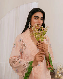 Blush Garden - Eid e Nazakat