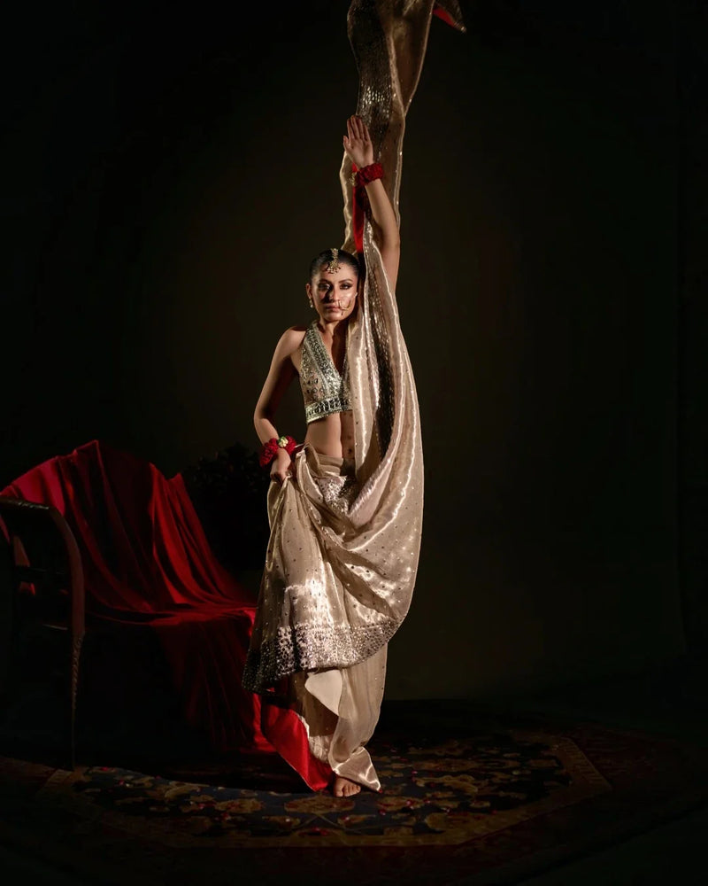 Dastoor-e-Ishq - Bunto royal saree