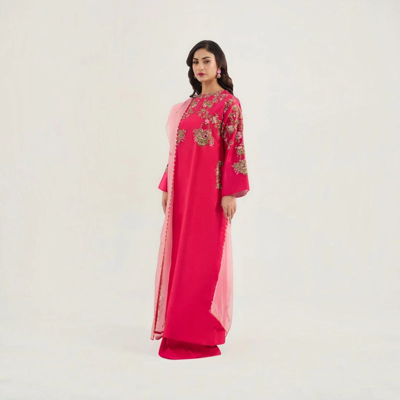 Queen's Royal - Piyu Bole formal collection