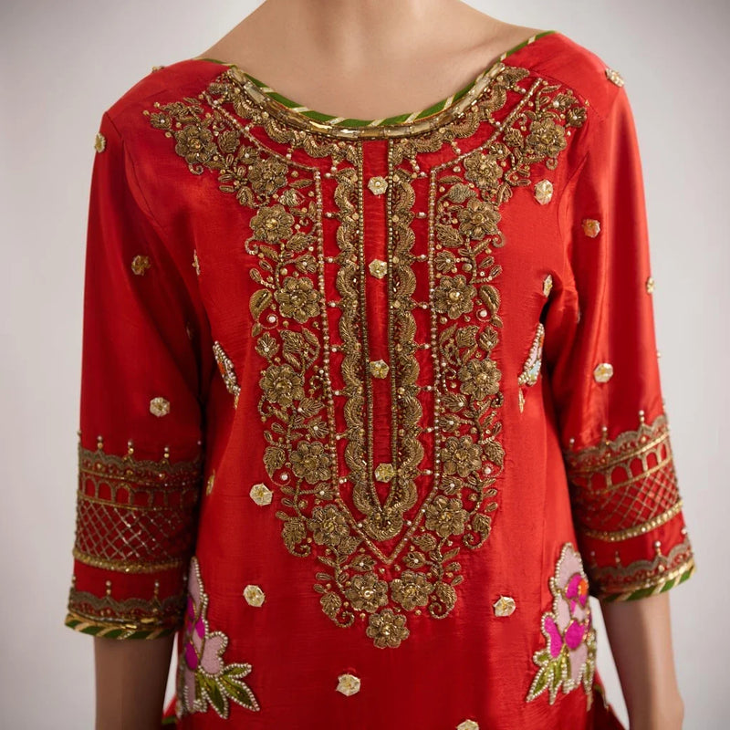 Vintage Floriana - Piyu Bole formal collection